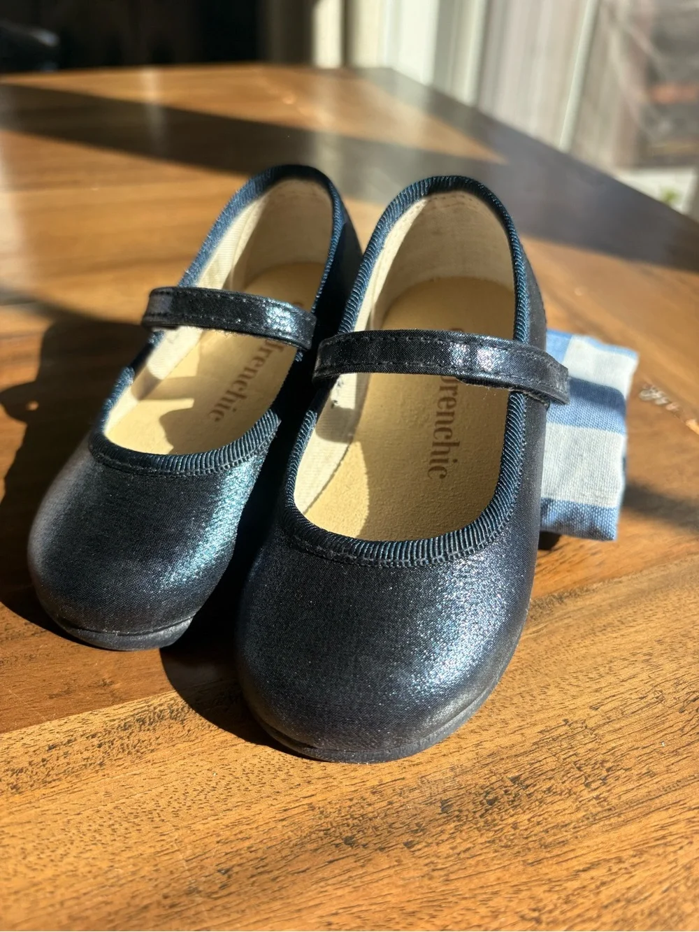Childrenchic Mila Navy Mary Jane Shoes- never worn